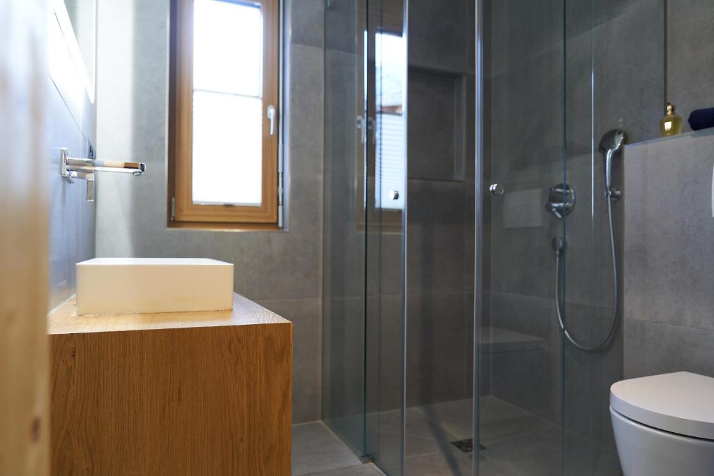 placeholder image-sq